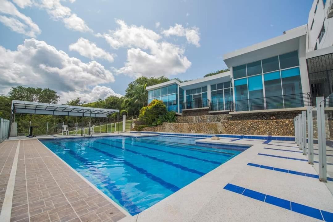 Hotel Campestre La Montana Girardot Esterno foto