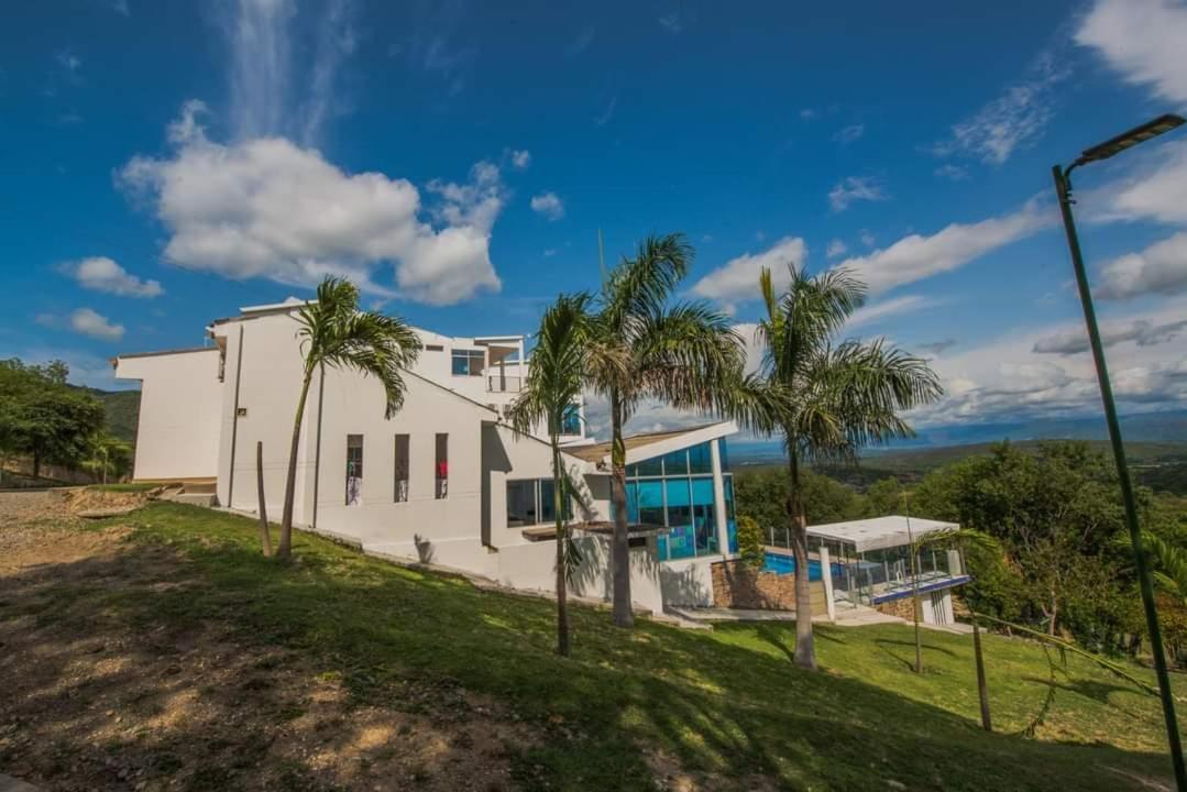 Hotel Campestre La Montana Girardot Esterno foto